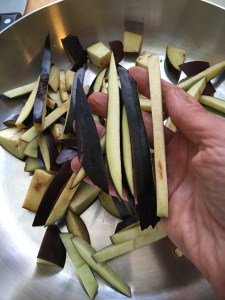 Houseproud Scrappy Eggplant IMG_3016